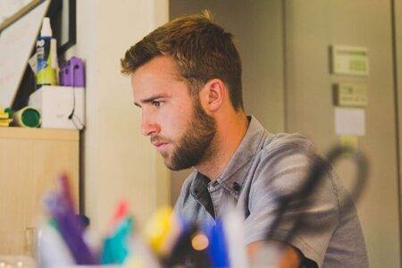 How to teach an online course